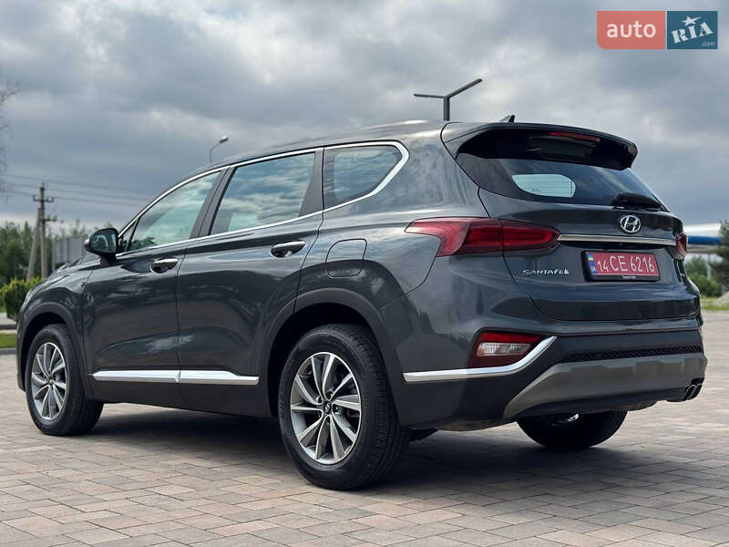 Внедорожник / Кроссовер Hyundai Santa FE 2020 в Ивано-Франковске