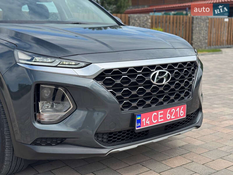 Внедорожник / Кроссовер Hyundai Santa FE 2020 в Ивано-Франковске