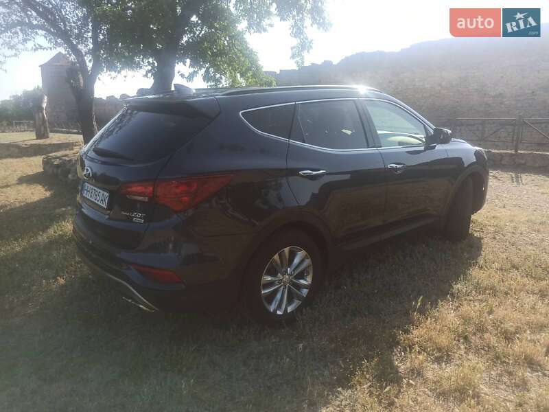 Позашляховик / Кросовер Hyundai Santa FE 2016 в Одесі