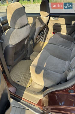 Внедорожник / Кроссовер Hyundai Santa FE 2001 в 