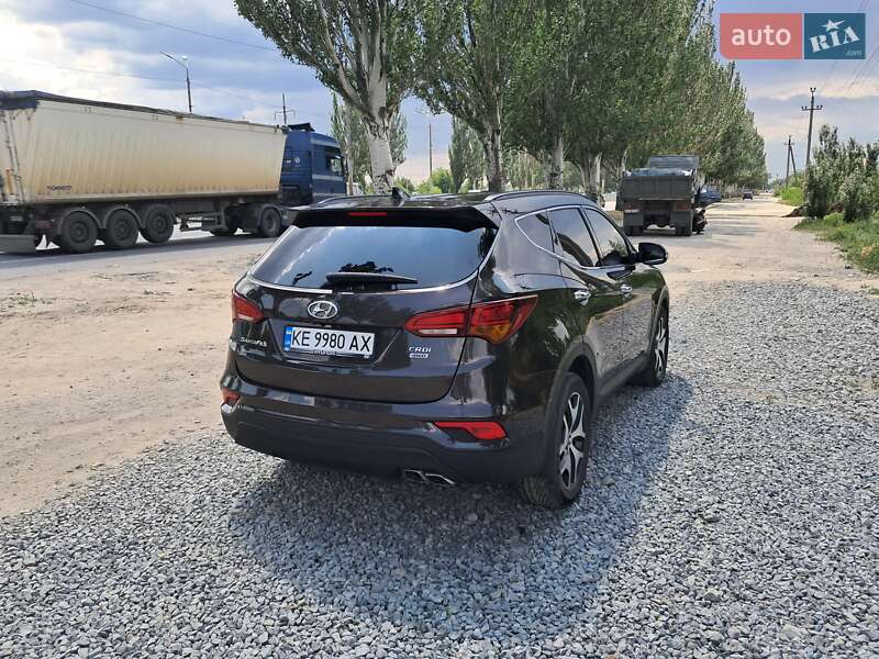 Позашляховик / Кросовер Hyundai Santa FE 2017 в Дніпрі