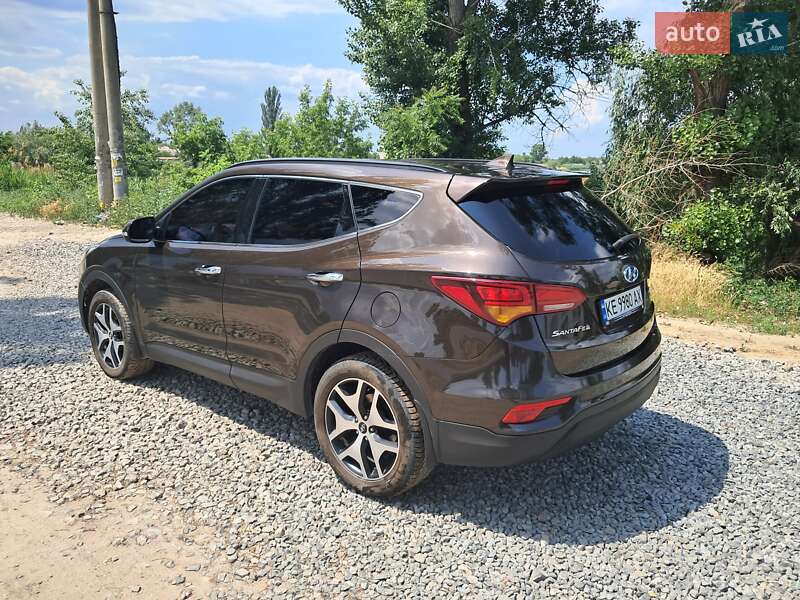 Позашляховик / Кросовер Hyundai Santa FE 2017 в Дніпрі