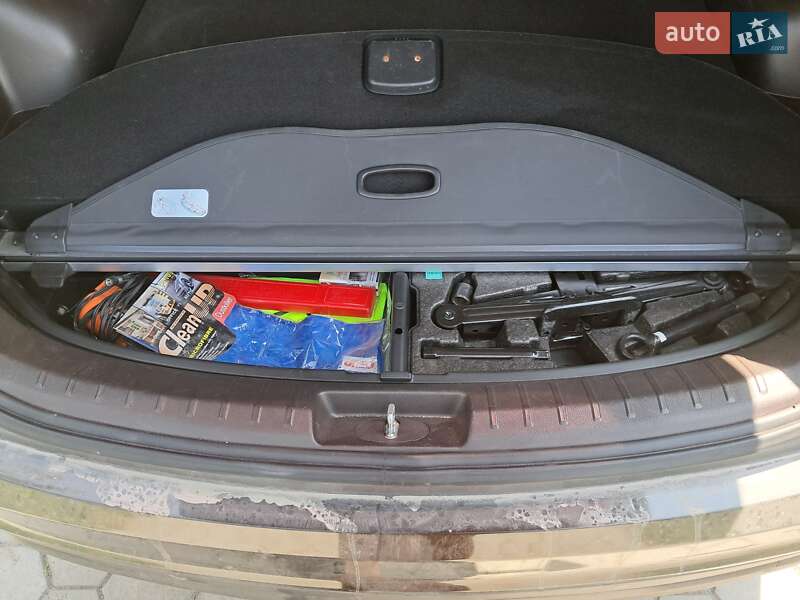 Позашляховик / Кросовер Hyundai Santa FE 2017 в Дніпрі