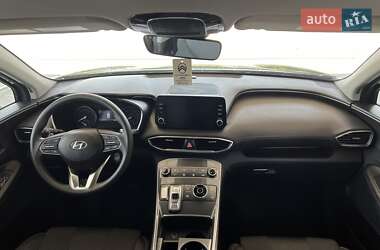 Внедорожник / Кроссовер Hyundai Santa FE 2021 в 