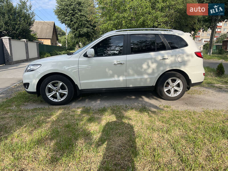 Позашляховик / Кросовер Hyundai Santa FE 2011 в Вінниці