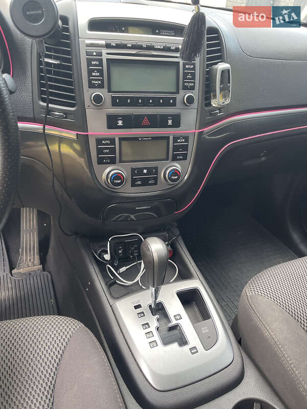 Позашляховик / Кросовер Hyundai Santa FE 2011 в Вінниці