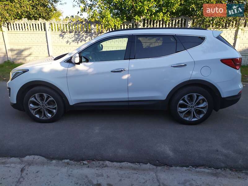 Внедорожник / Кроссовер Hyundai Santa FE 2013 в Киеве