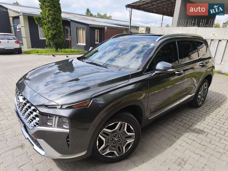 Внедорожник / Кроссовер Hyundai Santa FE 2021 в 