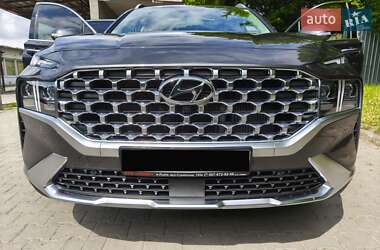 Внедорожник / Кроссовер Hyundai Santa FE 2021 в 