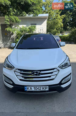Внедорожник / Кроссовер Hyundai Santa FE 2012 в Киеве