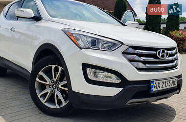 Внедорожник / Кроссовер Hyundai Santa FE 2015 в 