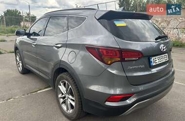 Позашляховик / Кросовер Hyundai Santa FE 2016 в Кривому Розі