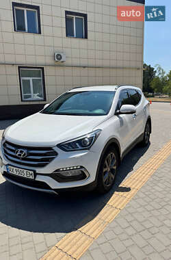 Позашляховик / Кросовер Hyundai Santa FE 2016 в Києві