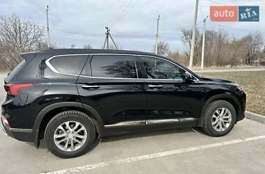 Внедорожник / Кроссовер Hyundai Santa FE 2018 в Синельниково