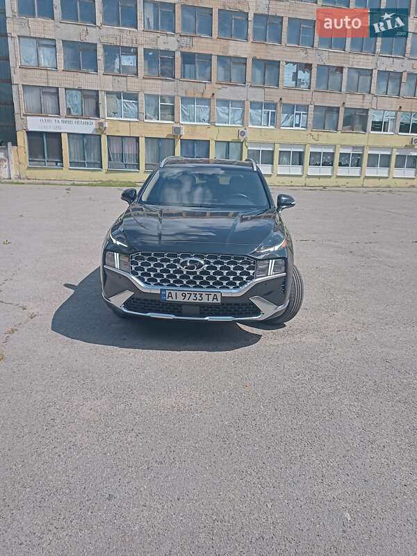 Внедорожник / Кроссовер Hyundai Santa FE 2023 в 