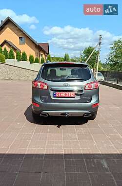 Внедорожник / Кроссовер Hyundai Santa FE 2012 в 