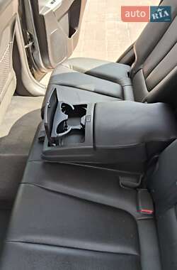 Внедорожник / Кроссовер Hyundai Santa FE 2012 в 