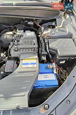 Внедорожник / Кроссовер Hyundai Santa FE 2012 в 