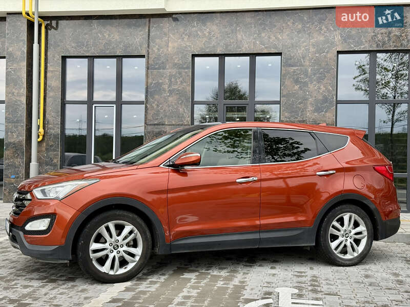 Позашляховик / Кросовер Hyundai Santa FE 2012 в Києві