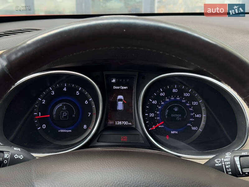 Позашляховик / Кросовер Hyundai Santa FE 2012 в Києві