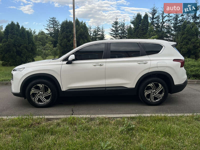 Позашляховик / Кросовер Hyundai Santa FE 2021 в Умані