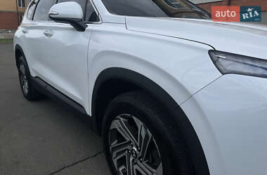Внедорожник / Кроссовер Hyundai Santa FE 2021 в 