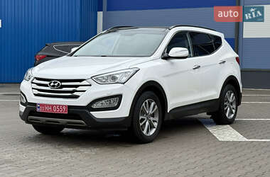 Внедорожник / Кроссовер Hyundai Santa FE 2014 в 