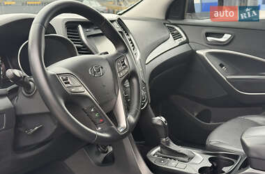 Внедорожник / Кроссовер Hyundai Santa FE 2014 в 