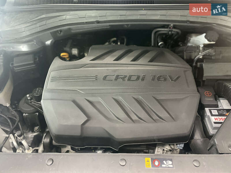 Позашляховик / Кросовер Hyundai Santa FE 2019 в Умані