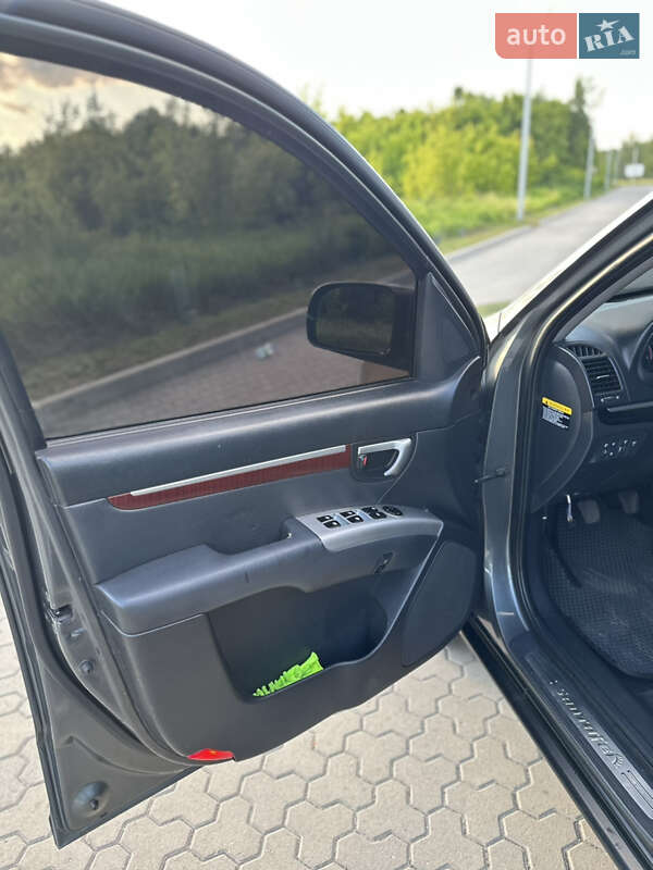 Внедорожник / Кроссовер Hyundai Santa FE 2007 в Нежине фото 9 Внедорожник / Кроссовер Hyundai Santa FE 2007 в Нежине