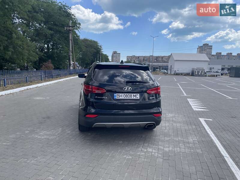Позашляховик / Кросовер Hyundai Santa FE 2014 в Одесі