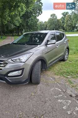 Внедорожник / Кроссовер Hyundai Santa FE 2015 в Андрушевке