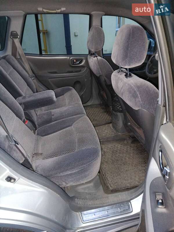 Позашляховик / Кросовер Hyundai Santa FE 2003 в Черкасах