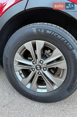 Внедорожник / Кроссовер Hyundai Santa FE 2014 в Кривом Роге