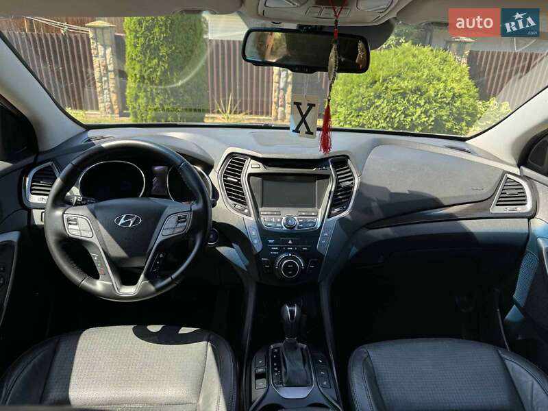 Позашляховик / Кросовер Hyundai Santa FE 2013 в Івано-Франківську