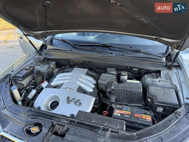 Внедорожник / Кроссовер Hyundai Santa FE 2006 в Трускавце