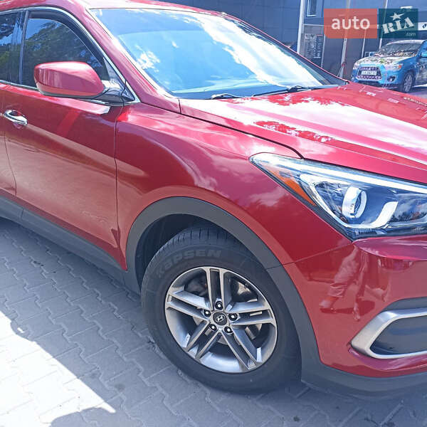 Позашляховик / Кросовер Hyundai Santa FE 2017 в Бучі