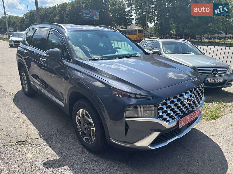 Позашляховик / Кросовер Hyundai Santa FE 2022 в Полтаві