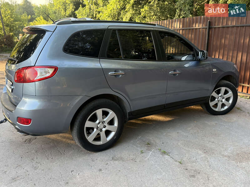 Позашляховик / Кросовер Hyundai Santa FE 2006 в Звягелі