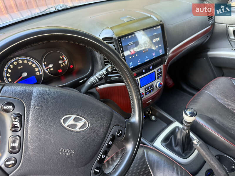 Позашляховик / Кросовер Hyundai Santa FE 2006 в Звягелі