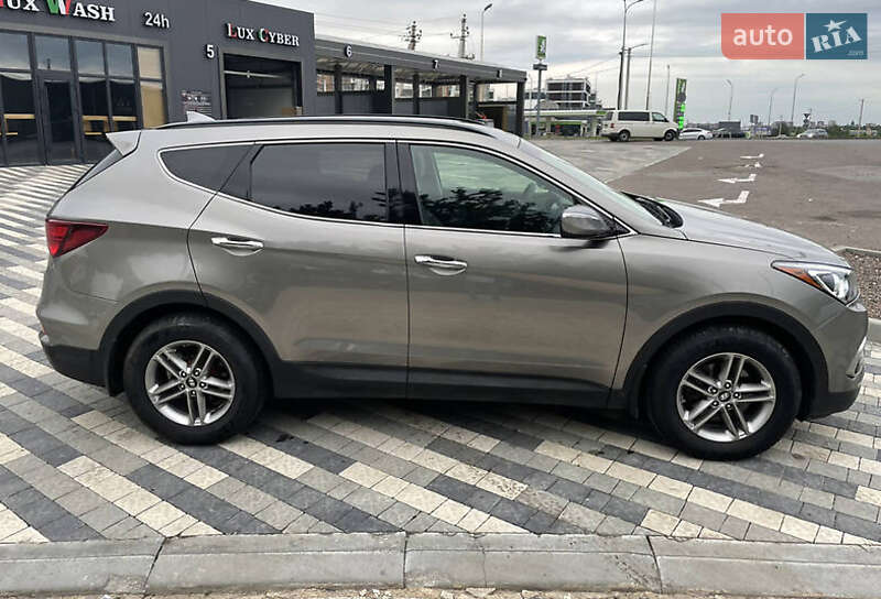 Позашляховик / Кросовер Hyundai Santa FE 2017 в Хмельницькому