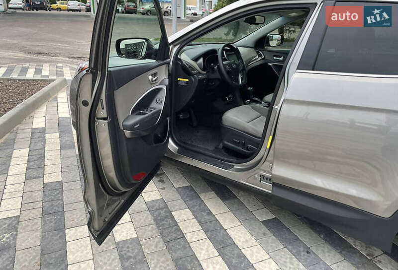 Позашляховик / Кросовер Hyundai Santa FE 2017 в Хмельницькому