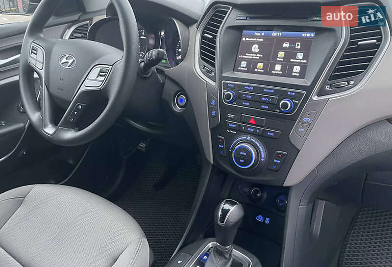 Позашляховик / Кросовер Hyundai Santa FE 2017 в Хмельницькому