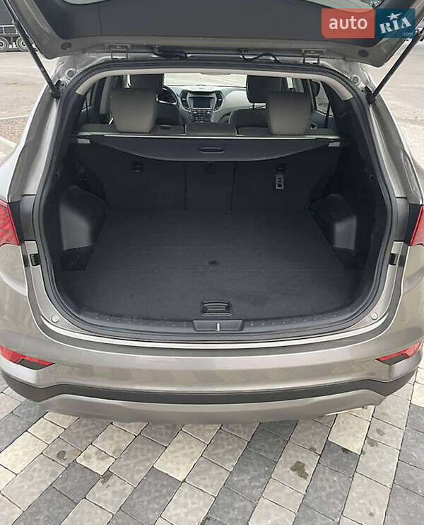 Позашляховик / Кросовер Hyundai Santa FE 2017 в Хмельницькому