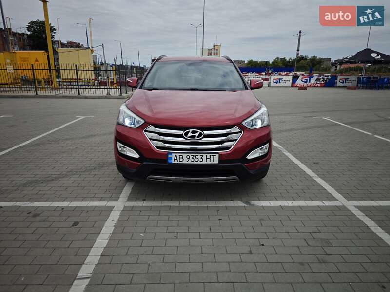 Позашляховик / Кросовер Hyundai Santa FE 2013 в Вінниці