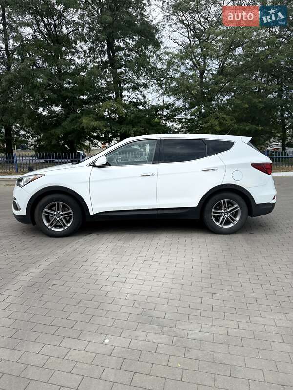 Внедорожник / Кроссовер Hyundai Santa FE 2017 в Одессе