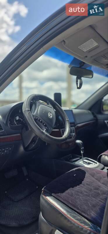 Позашляховик / Кросовер Hyundai Santa FE 2008 в Умані