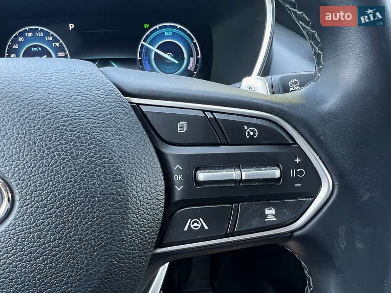 Внедорожник / Кроссовер Hyundai Santa FE 2022 в Киеве
