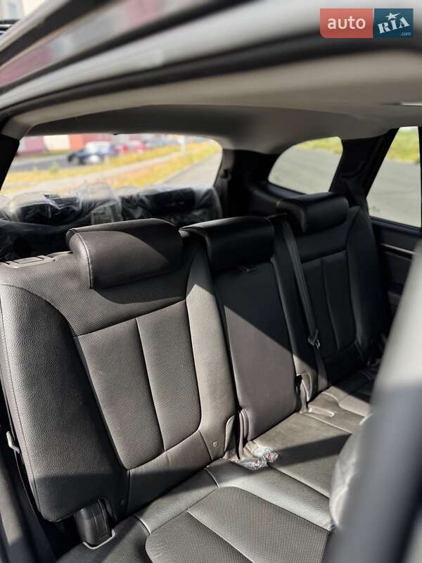 Внедорожник / Кроссовер Hyundai Santa FE 2012 в Виннице