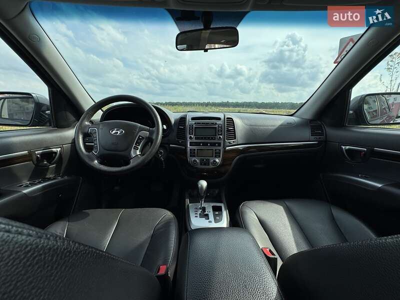 Внедорожник / Кроссовер Hyundai Santa FE 2012 в Виннице